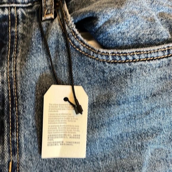 Levi's Premium High Loose Flare, Size 30 Medium Wash, Retro 70's Hippie Chic - Picture 10 of 17